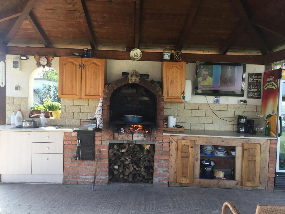 Camping La Foisor Turda Exterior photo