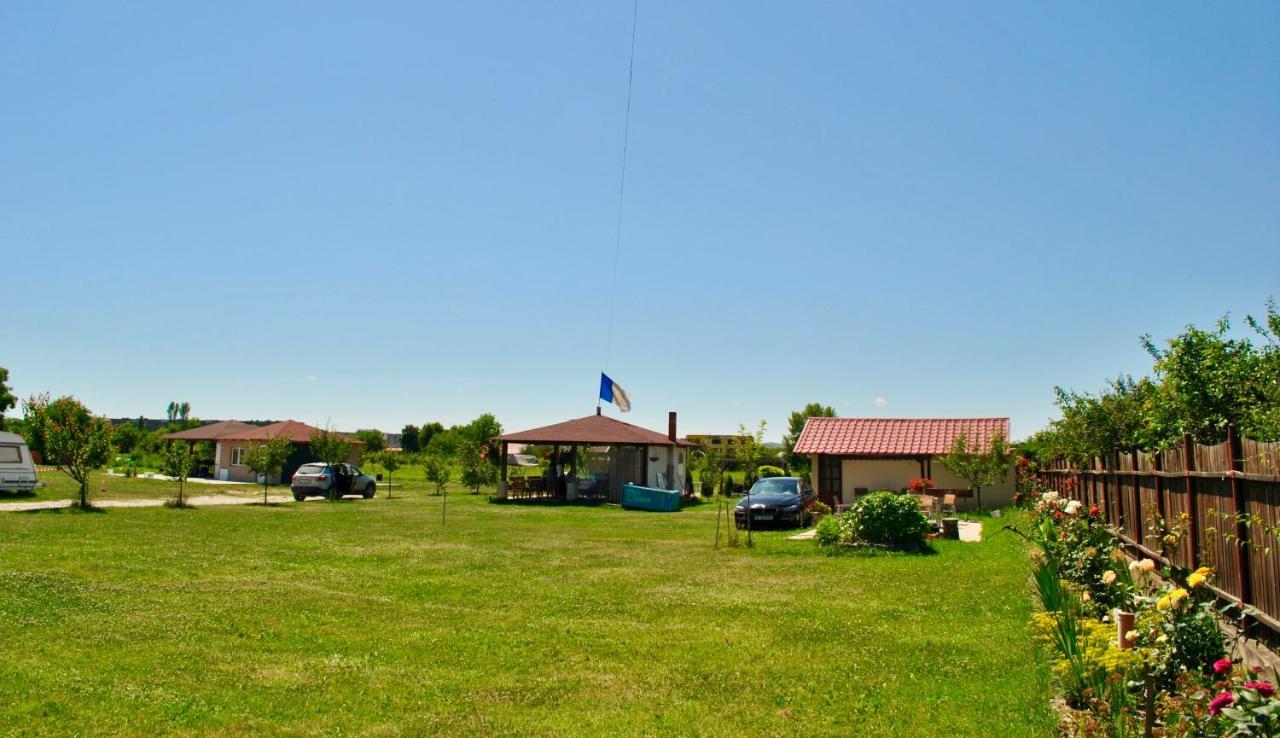 Camping La Foisor Turda Exterior photo