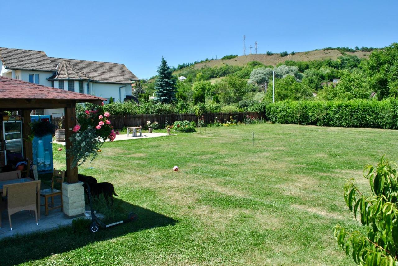 Camping La Foisor Turda Exterior photo